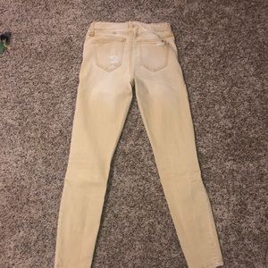 Women’s jeans